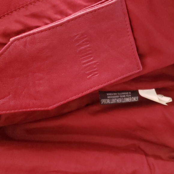 Vintage Wilson Leather Bomber Jacket. - Picture 12 of 15